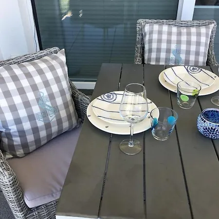 Holiday Apartment With 2 Bedrooms 펜션