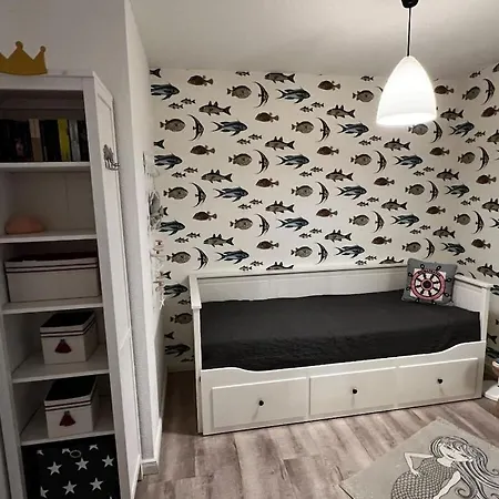 Holiday Apartment With 2 Bedrooms * 쿡스하펜